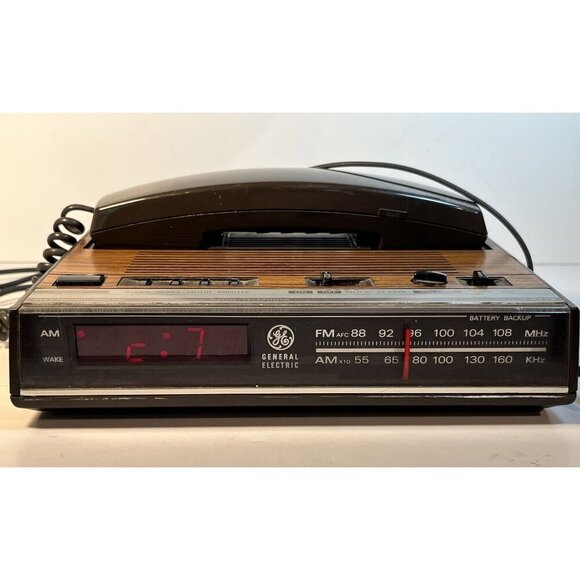 Vintage General Electric Radio Clock Telephone For Parts Prop 7-4712B READ - Picture 1 of 12